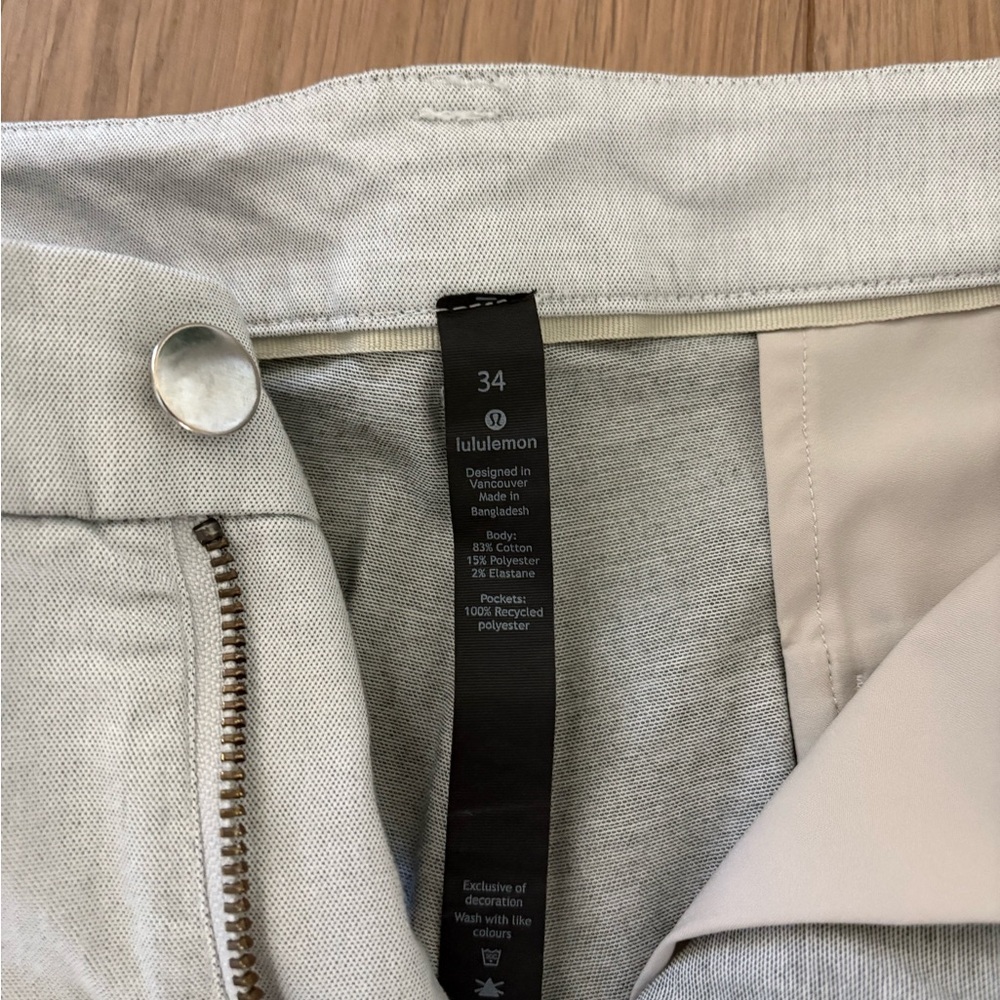 lululemon athletica Men's Gray Shorts 34